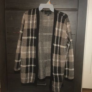 Checkered cardigan